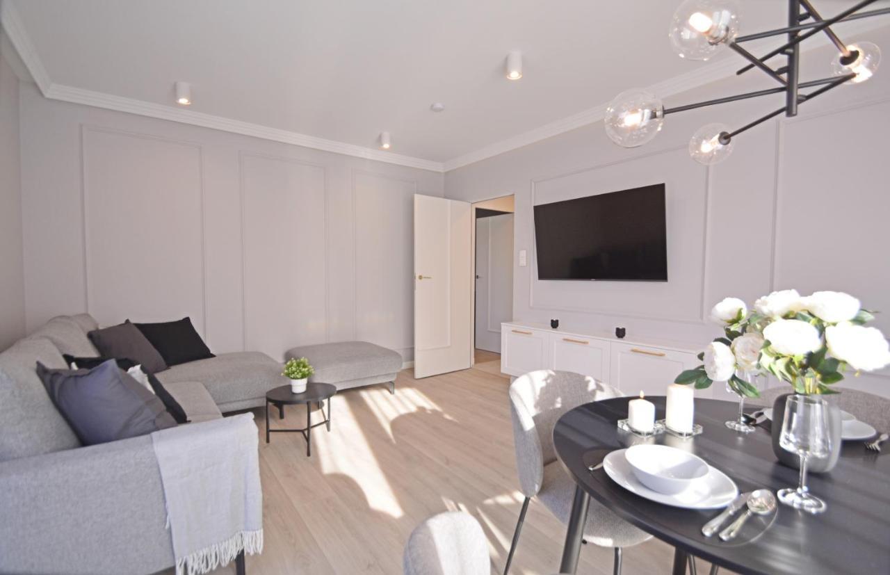 Flotylla-Apartamenty Bryza - Parking Swinoujscie Bagian luar foto